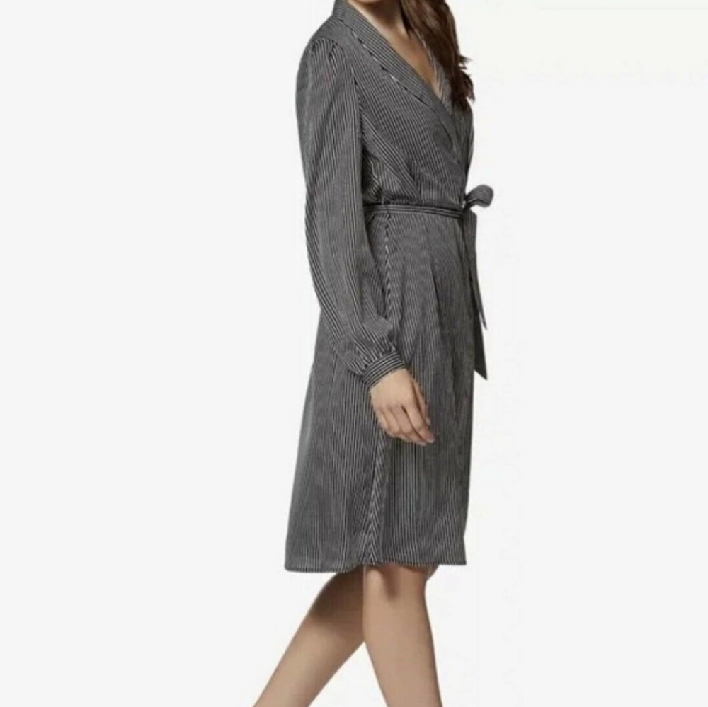 New Avec Les Filles Black Striped Wrap Dress Satin A-line Long Sleeve Sz Small - Picture 4 of 15